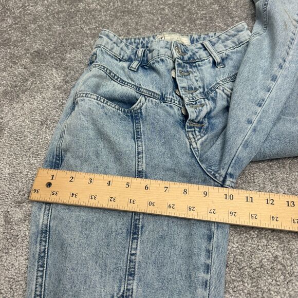 Free People Acid Wash High Rise Tapered Leg Mom Denim Jeans Womens 24 Button Fly - Picture 13 of 16